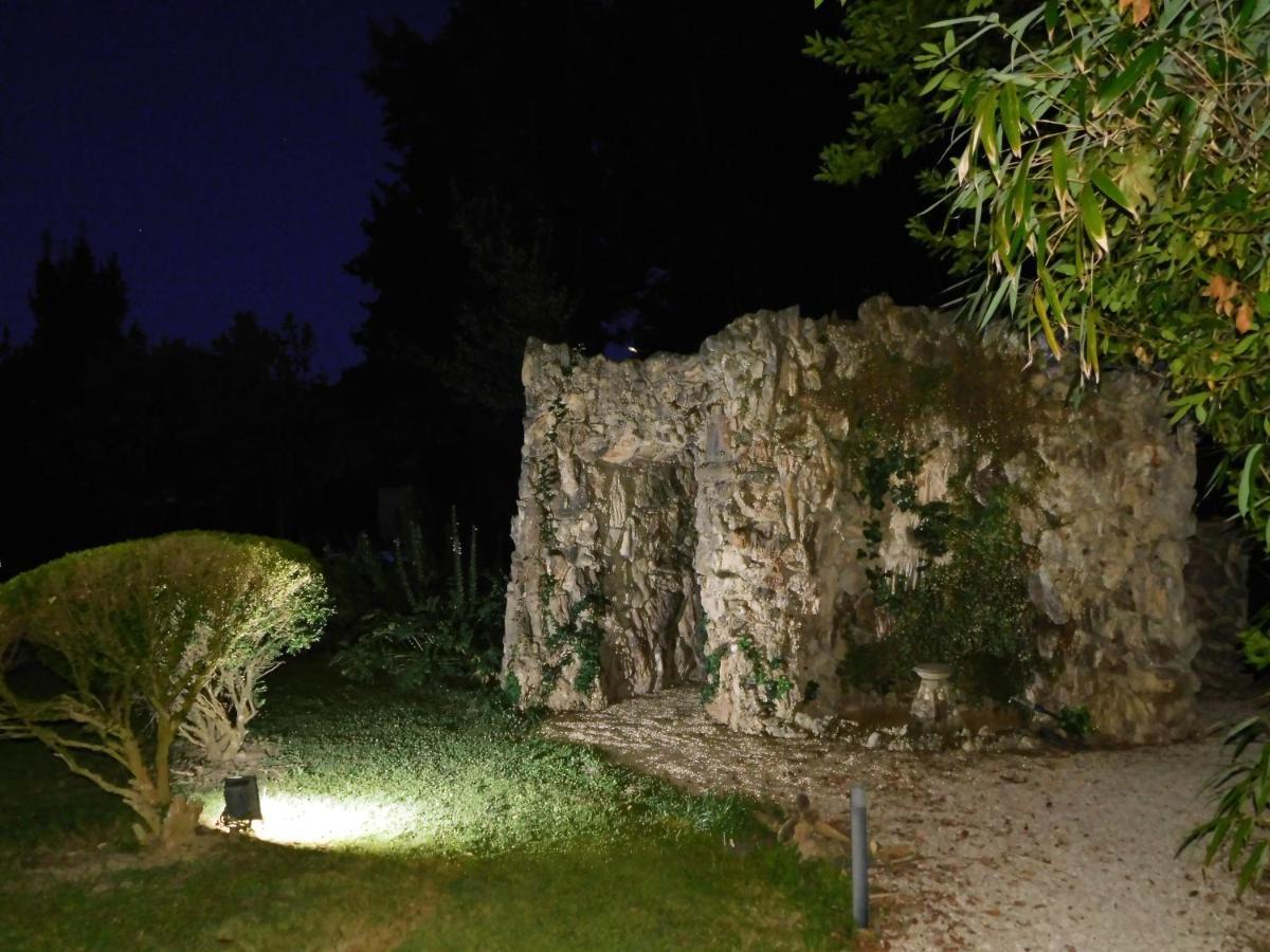 Appartamento Con Piscina Immersa Nel Verde كاشينا المظهر الخارجي الصورة