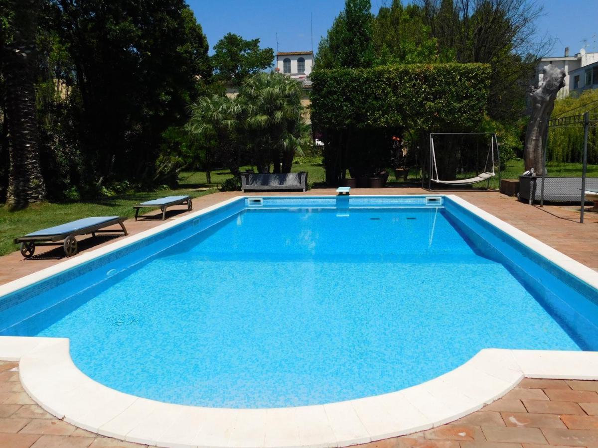 Appartamento Con Piscina Immersa Nel Verde كاشينا المظهر الخارجي الصورة